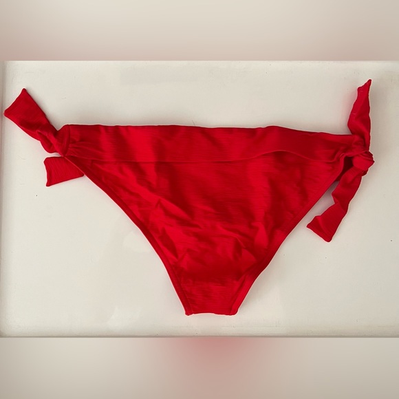 Banana Moon ‘Pima’ bikini bottoms in Chili Pepper